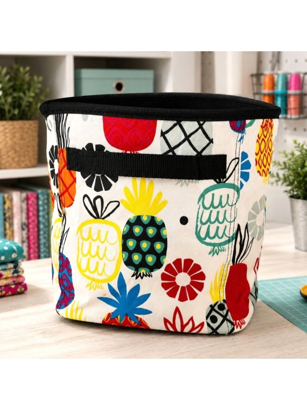 Thirty One Mini Storage Bin LOTTA COLADA Pineapple Round Basket Organizer 10 x 9